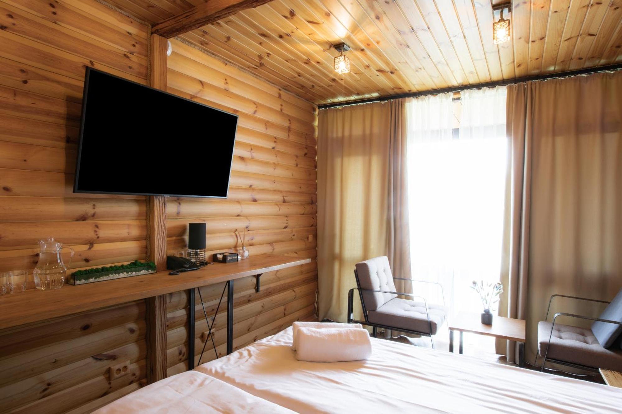 Ego Hotel Yablunytsia Buitenkant foto