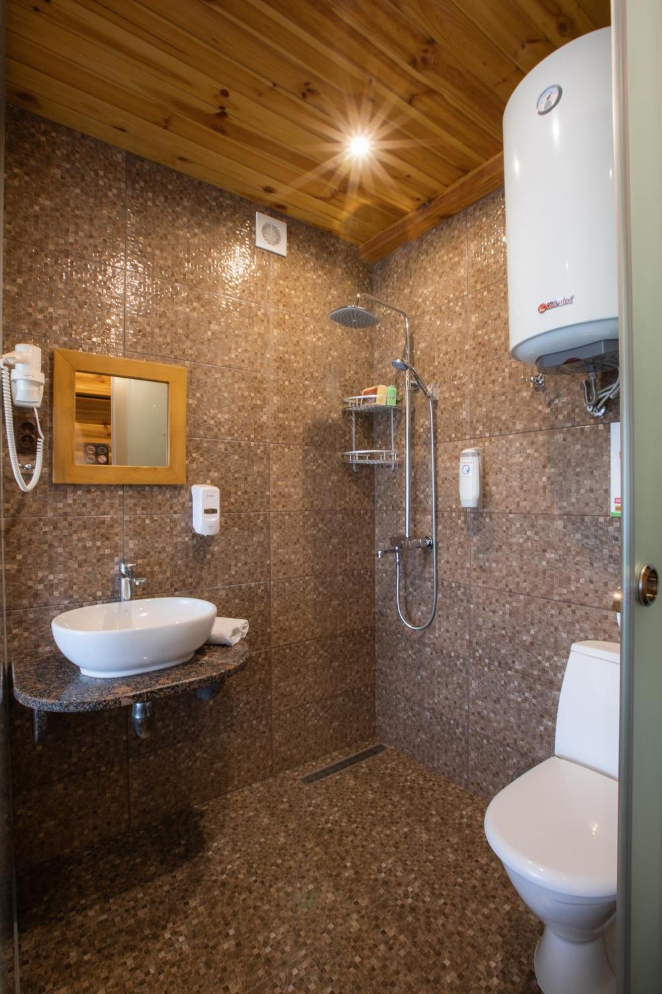 Ego Hotel Yablunytsia Buitenkant foto